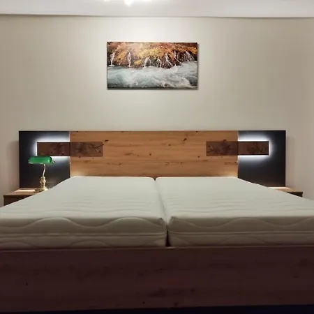 Apartmán Finka Stein - Luxus Appartement-penthouse Finkenstein am Faaker See